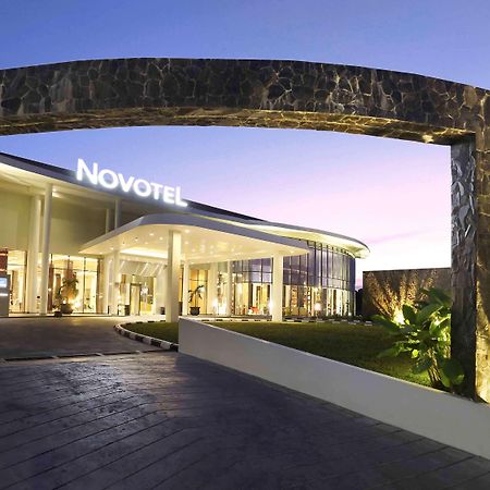 Novotel Banjarmasin Airport Banjarbaru Экстерьер фото